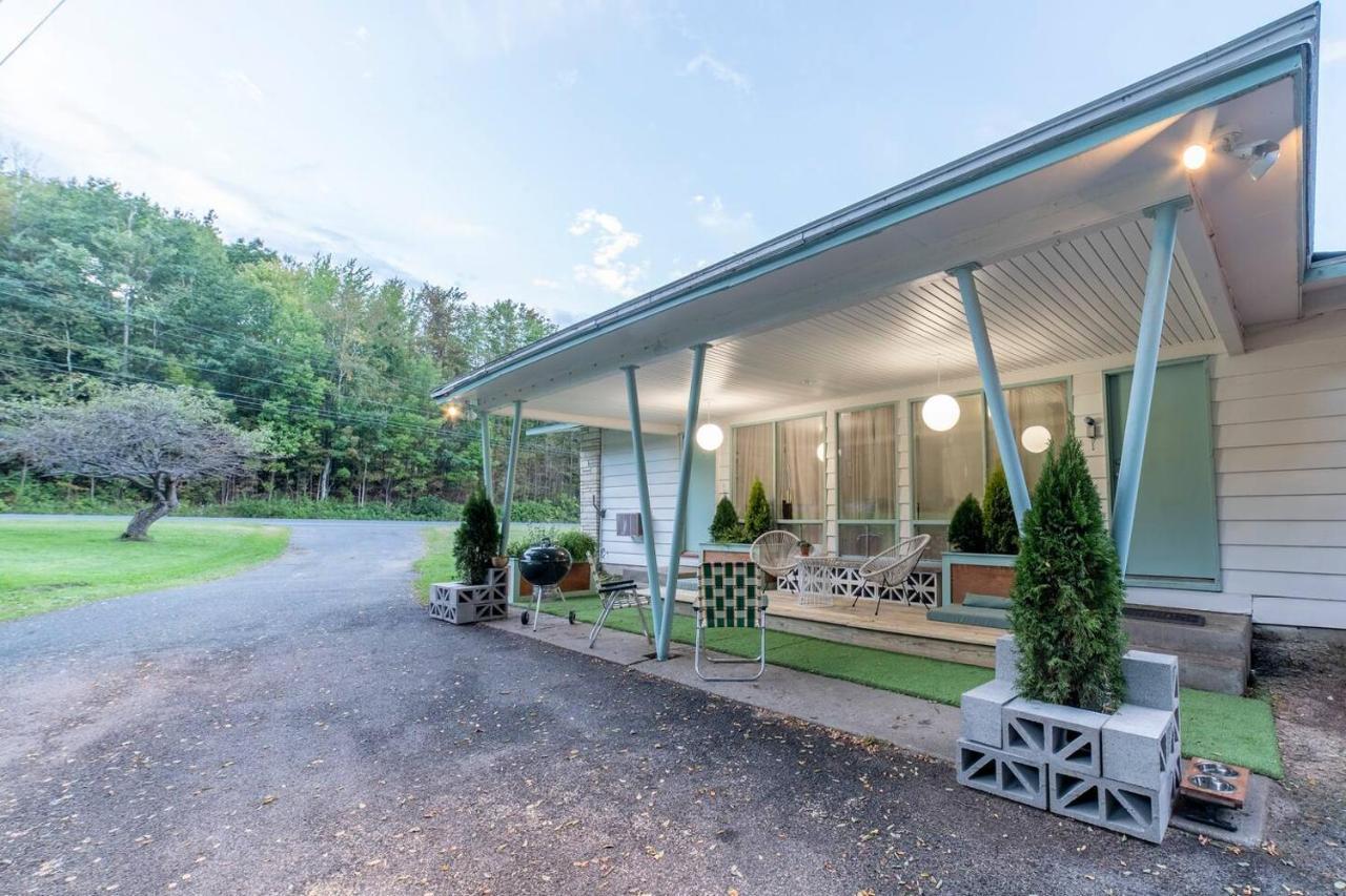 The Springs Motel New Ashford Exteriér fotografie